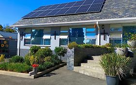 Utopia Guest House